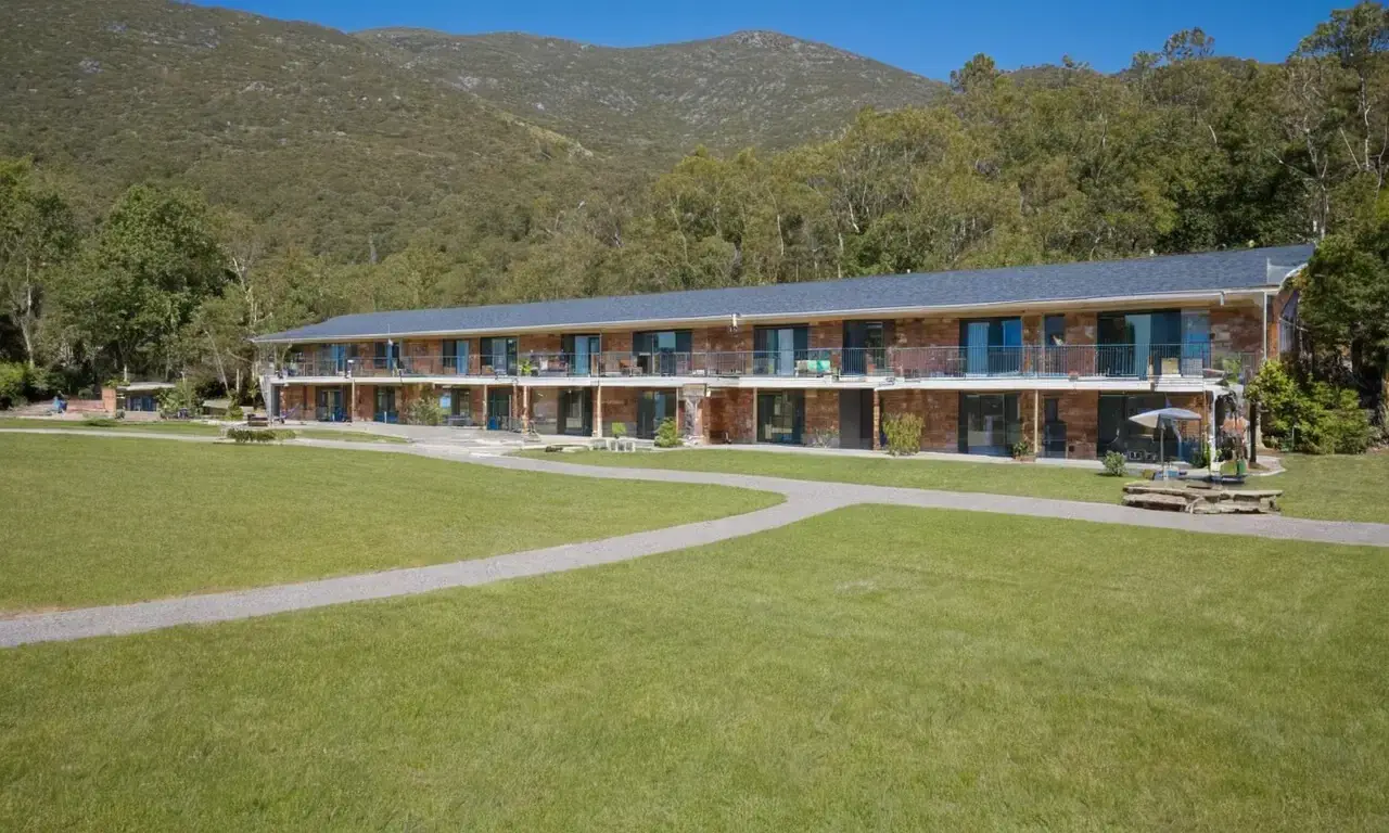 Providing comprehensive care for mental and physical well-being needs